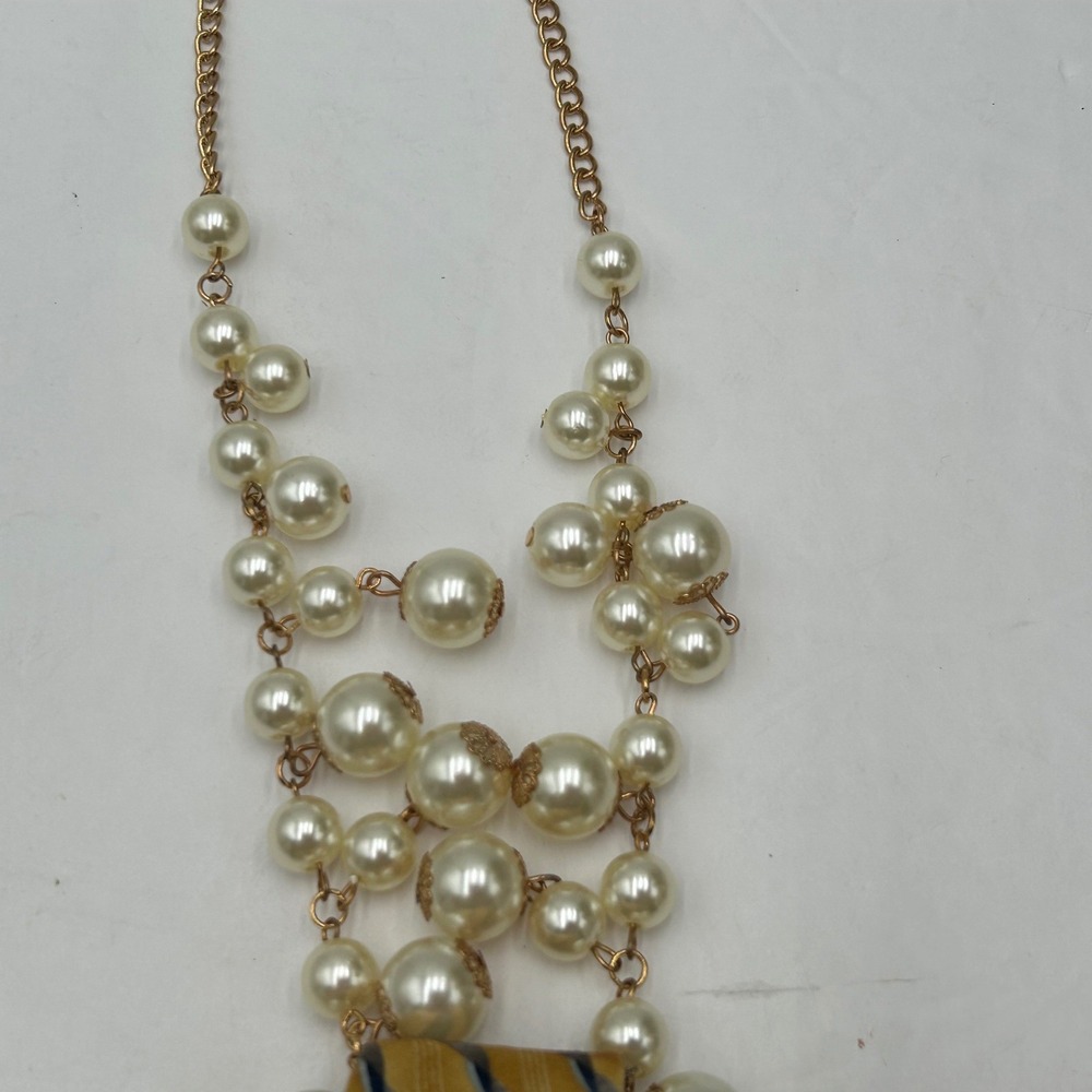 John Ashford Silk Statement Necklace Rhinestone Brooch Faux Pearl Earrings Set - Picture 5 of 10
